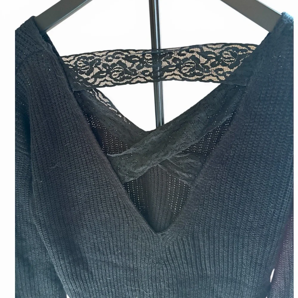 NWT Proof Apparel Black Lace Back Sweater Size Large V Neck Lightweight - Picture 4 of 4